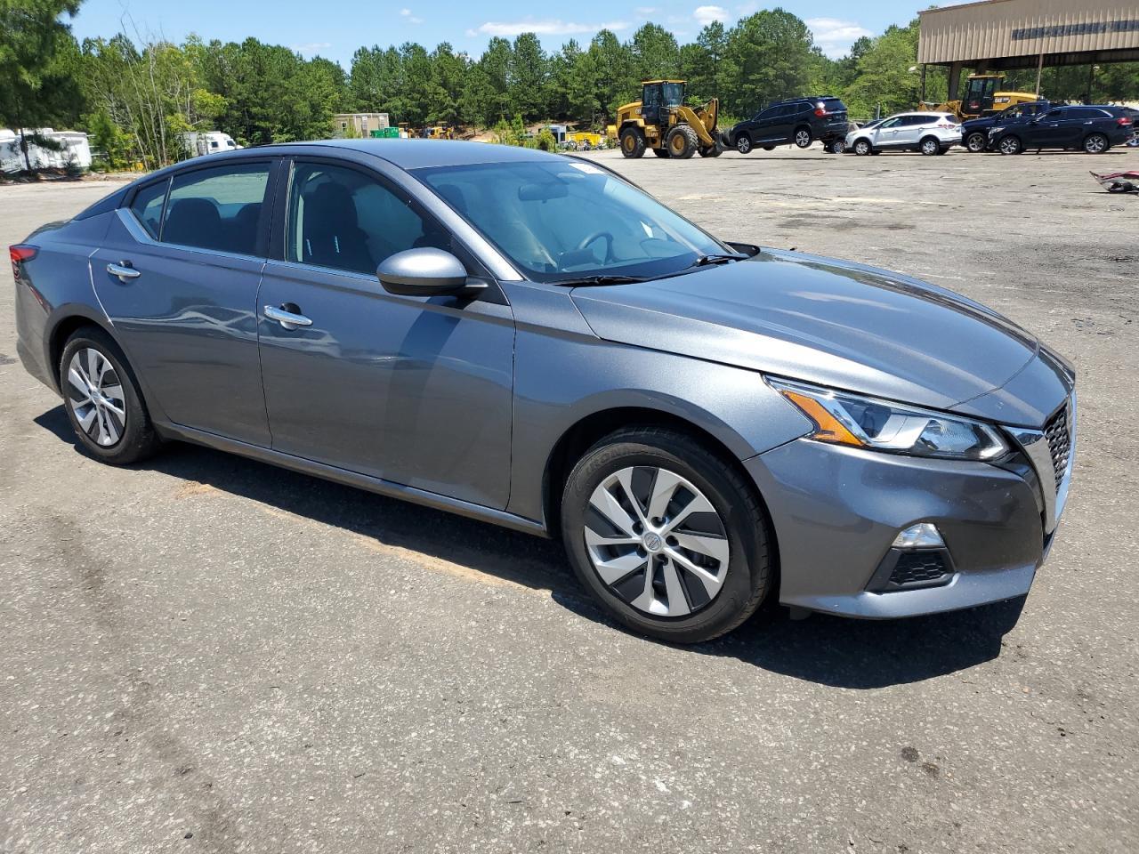 2020 Nissan Altima S - Image 4