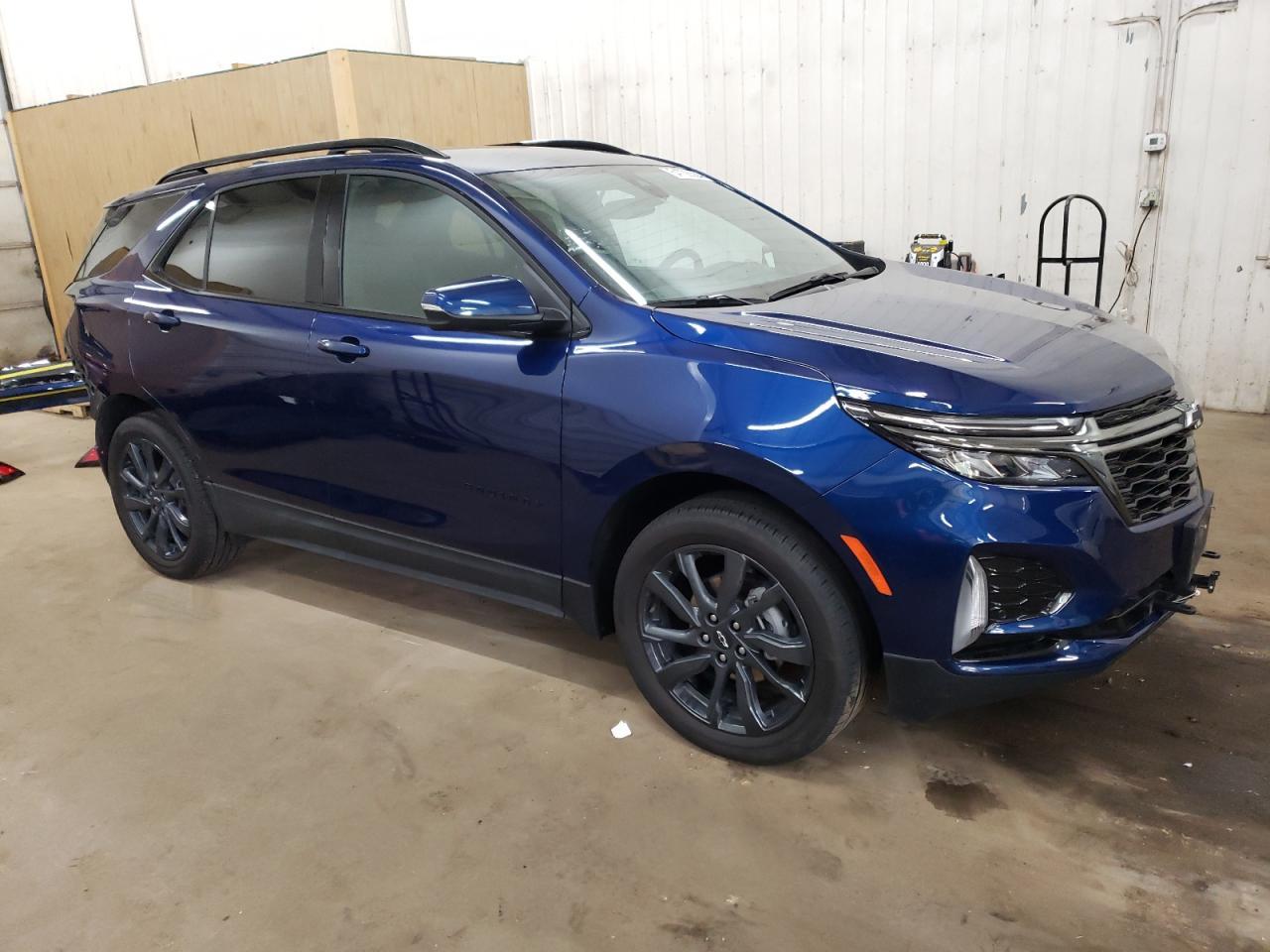 2022 Chevrolet Equinox Rs - Image 4