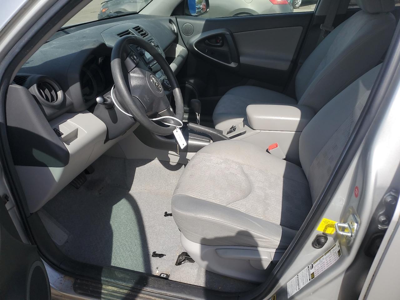 2012 Toyota Rav4 - Фото 7