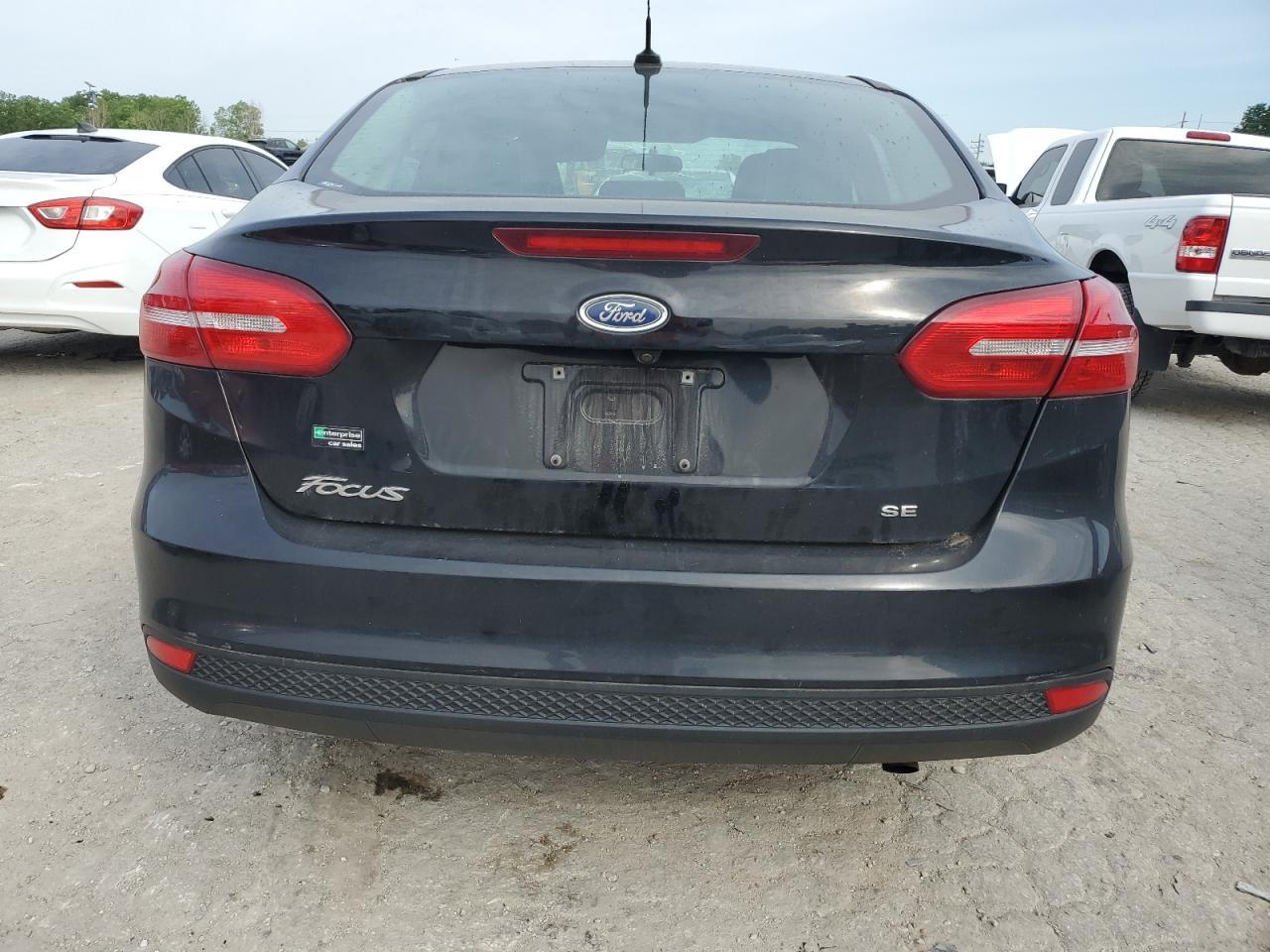 2017 Ford Focus Se - Фото 6