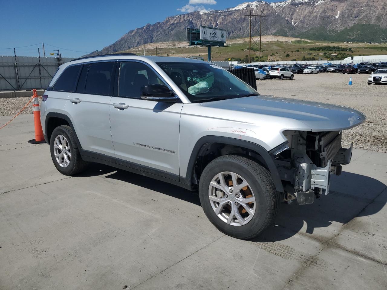 2022 Jeep Grand Cherokee Limited - Фото 4