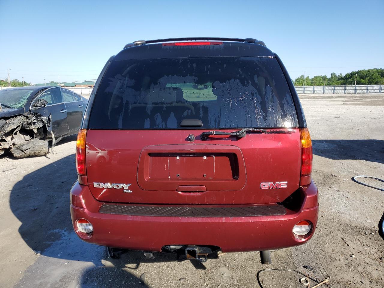 2005 GMC Envoy Xl - Image 6