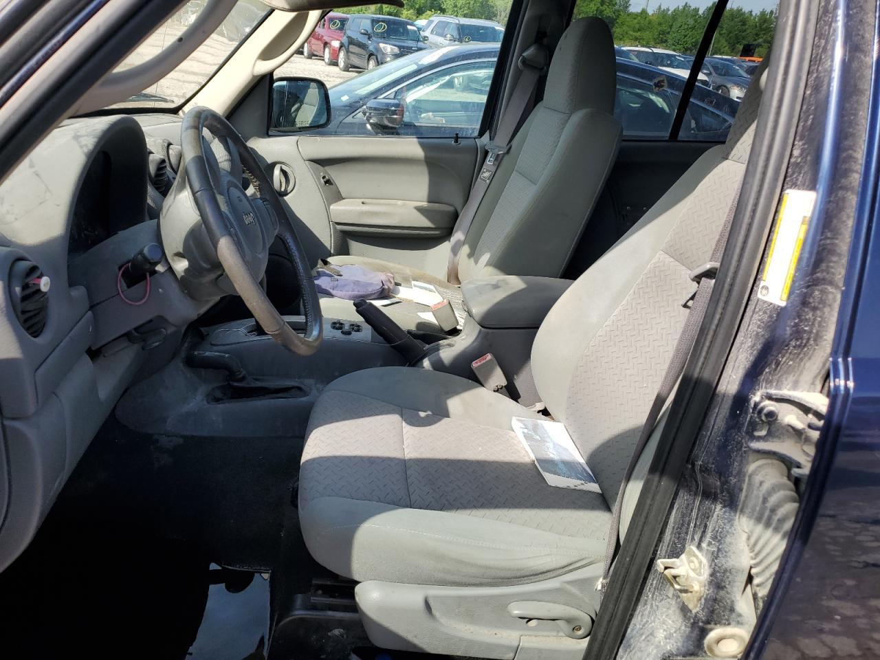 2006 Jeep Liberty Renegade - Image 7