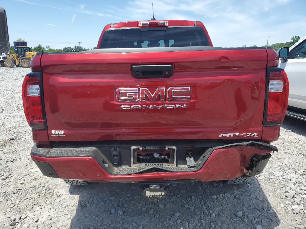 2024 GMC Canyon At4X - Image 6