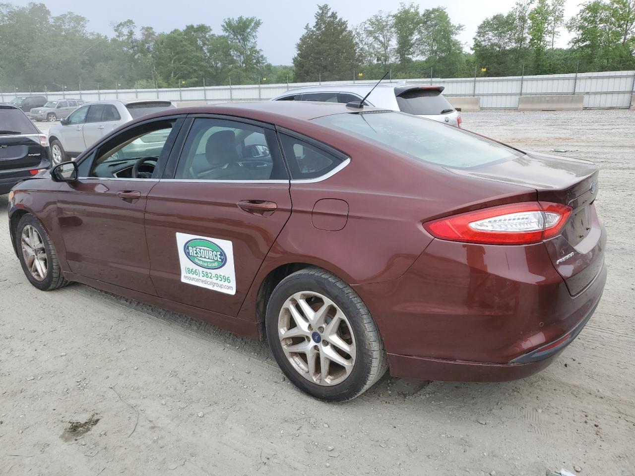 2015 Ford Fusion Se - Фото 2