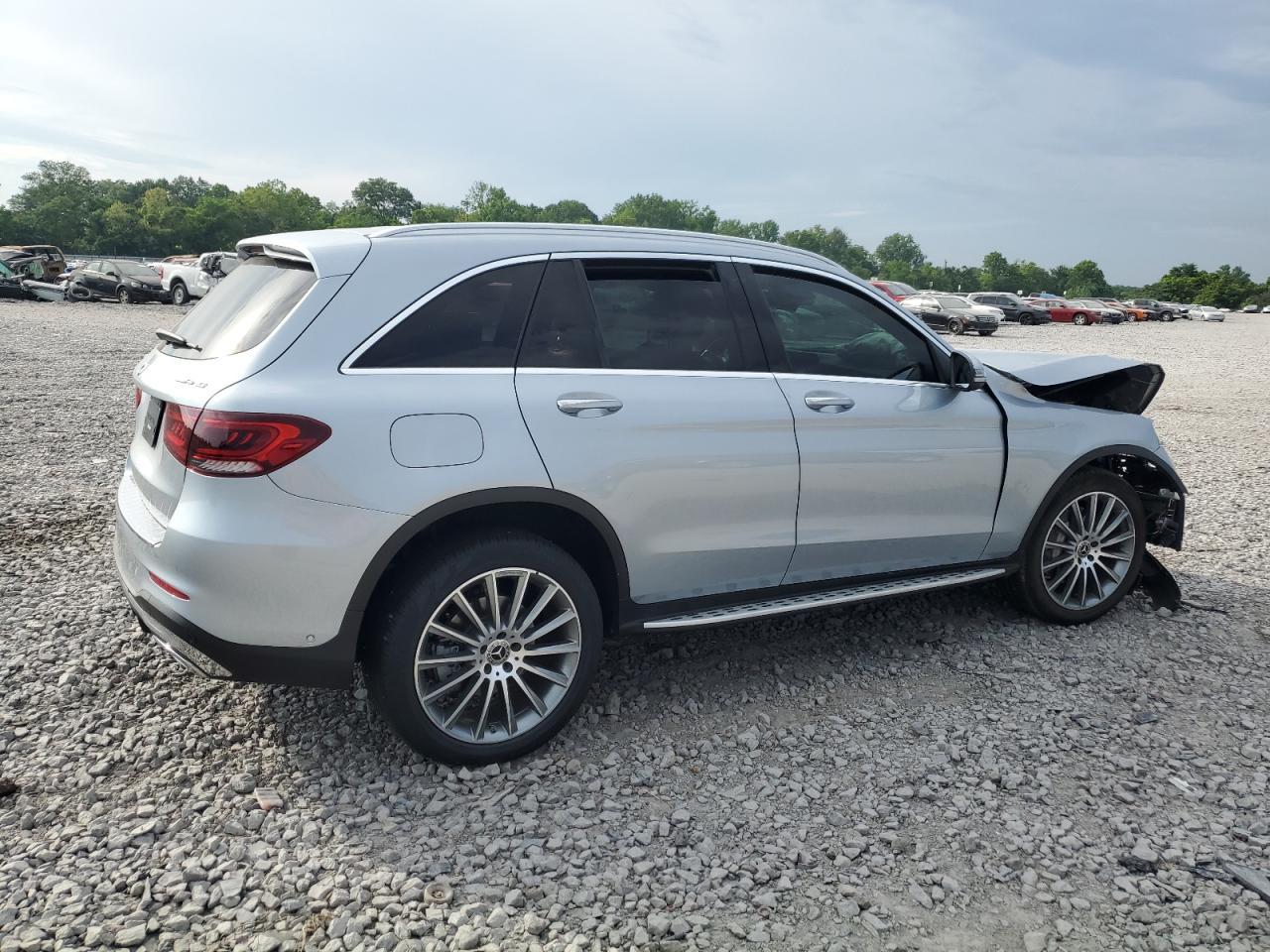2022 Mercedes-Benz Glc 300 - Фото 3
