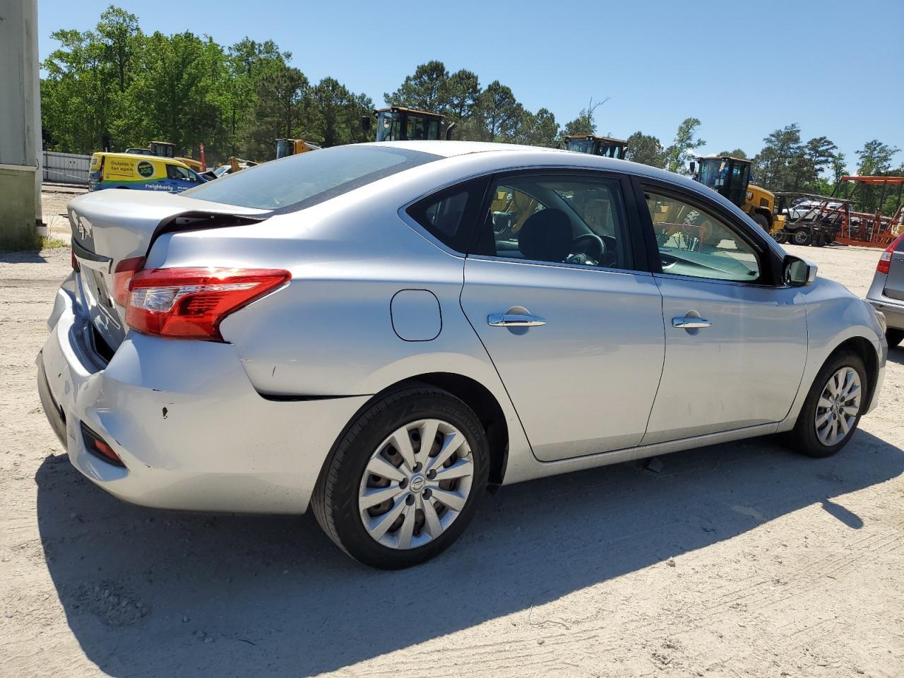 2018 Nissan Sentra S - Image 3