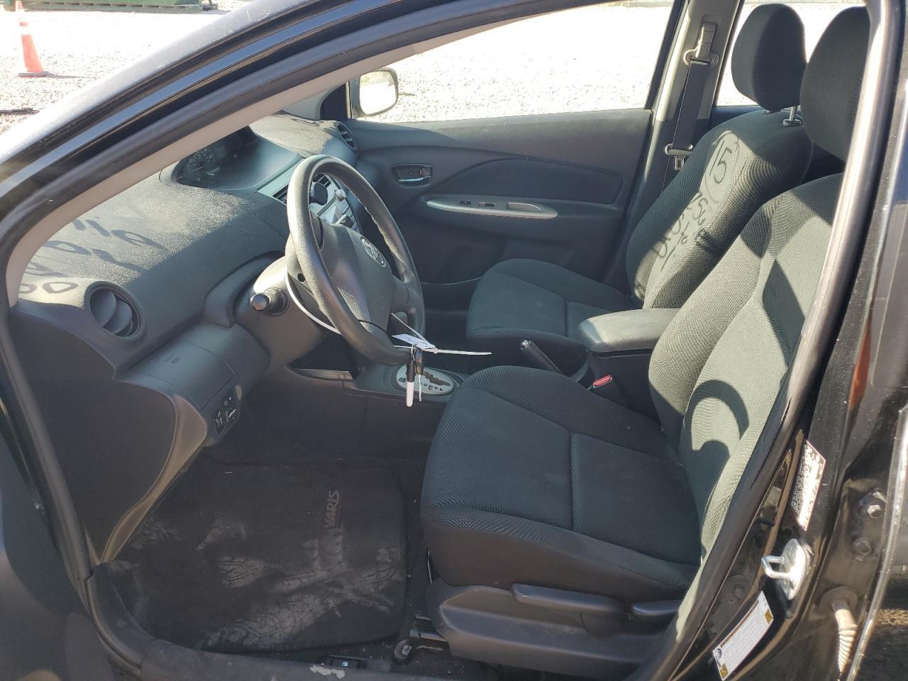 2009 Toyota Yaris - Image 7