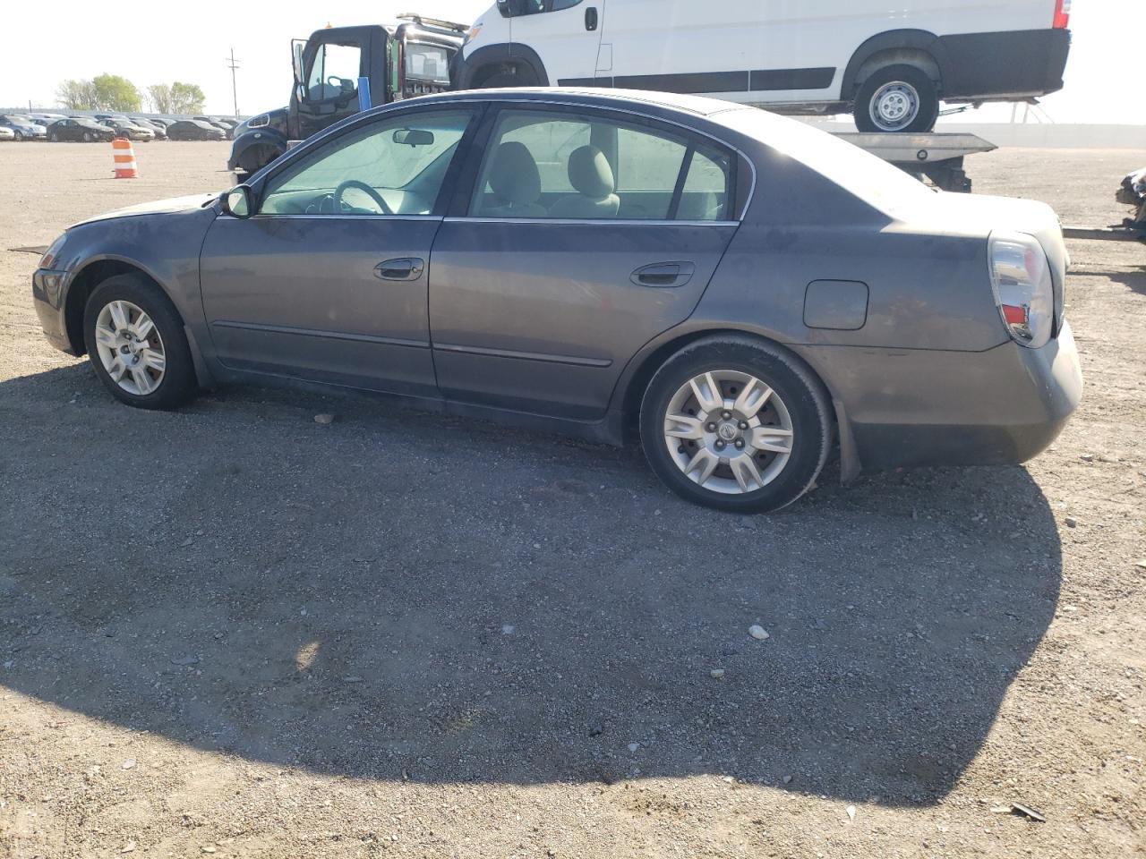 2005 Nissan Altima S - Фото 2