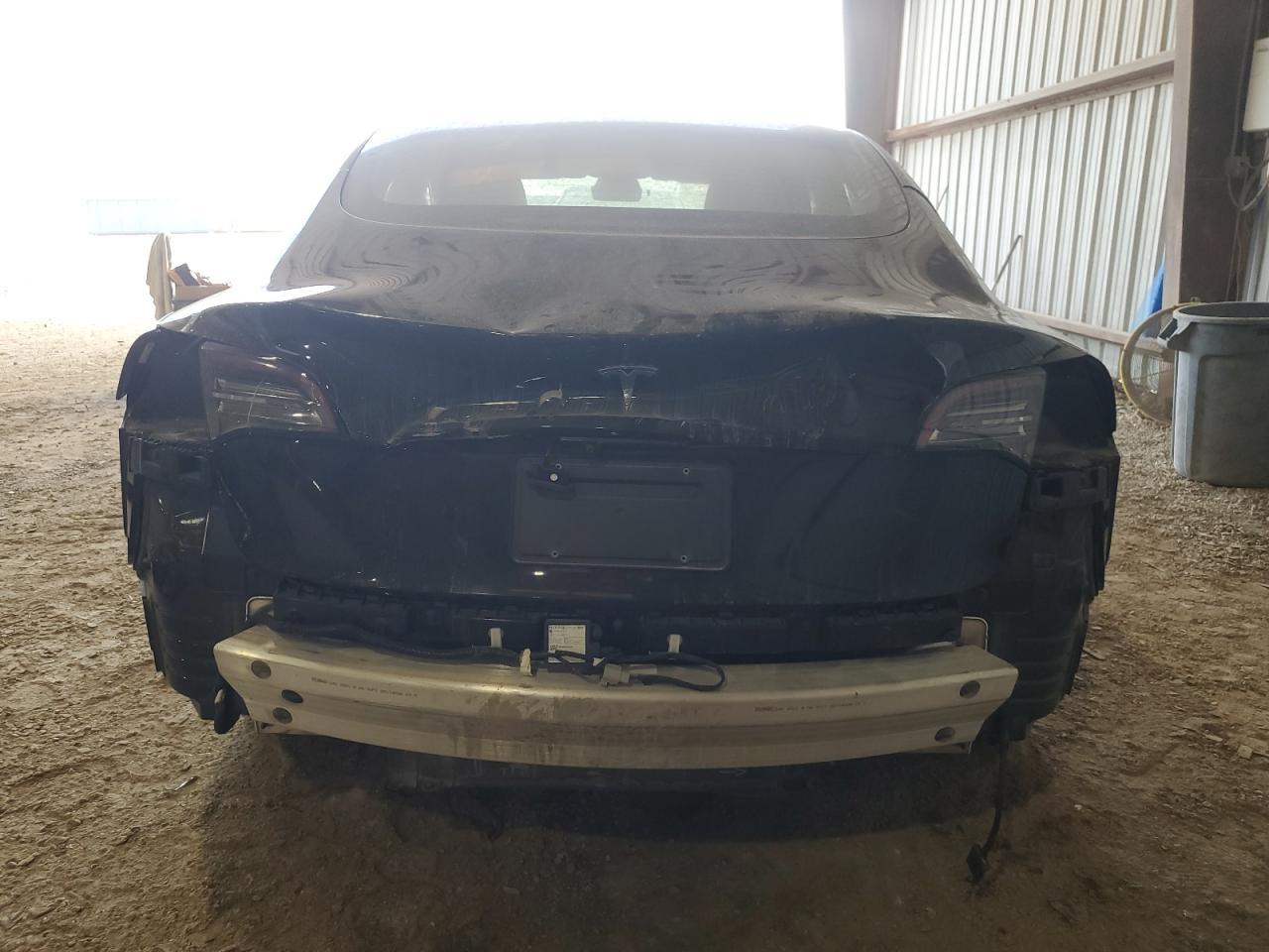 2021 Tesla Model 3 - Фото 6