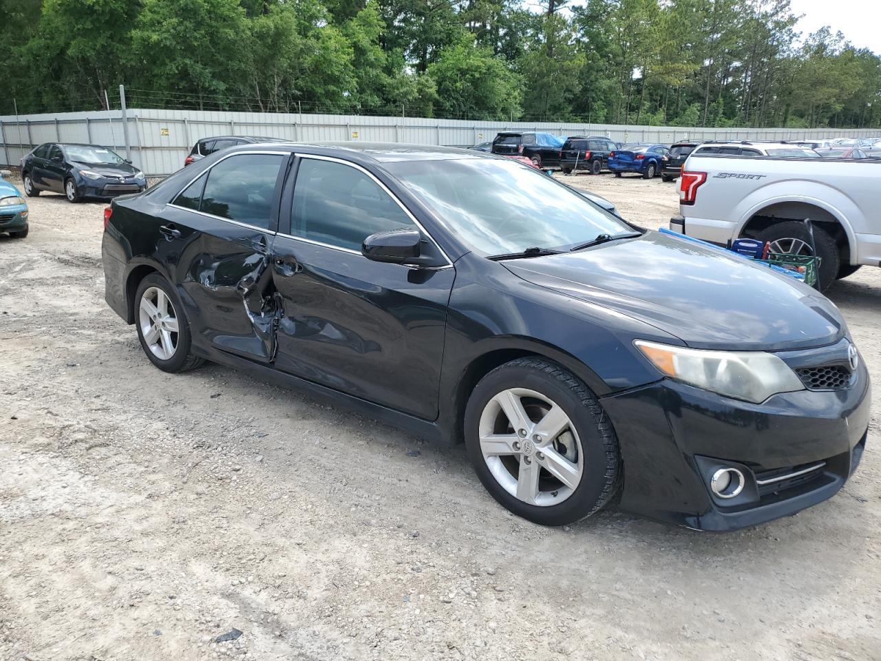 2012 Toyota Camry Base - Фото 4