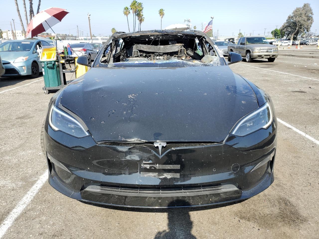 2022 Tesla Model S - Фото 5