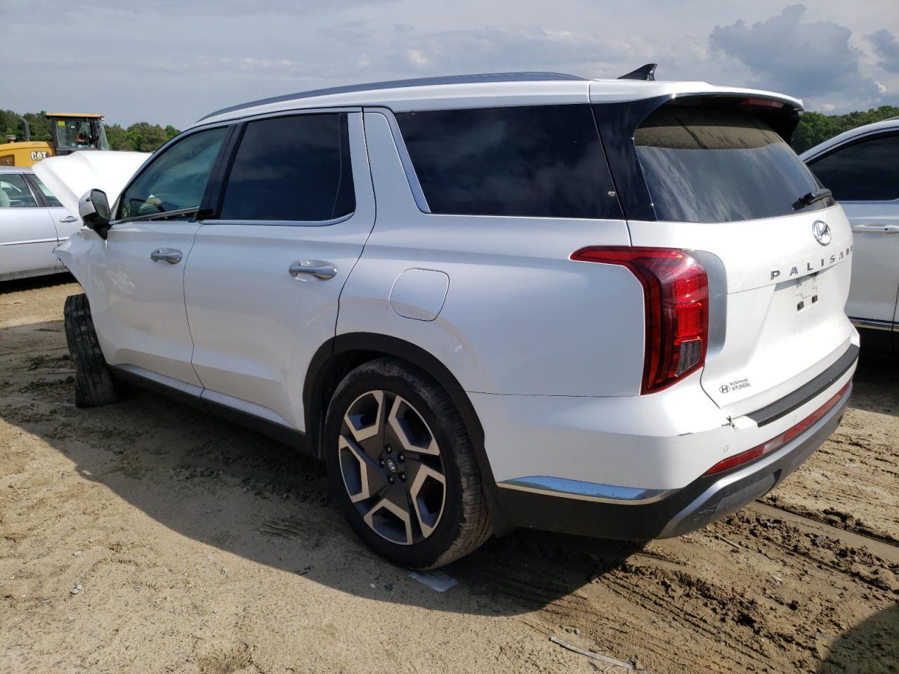 2024 Hyundai Palisade Limited - Image 2
