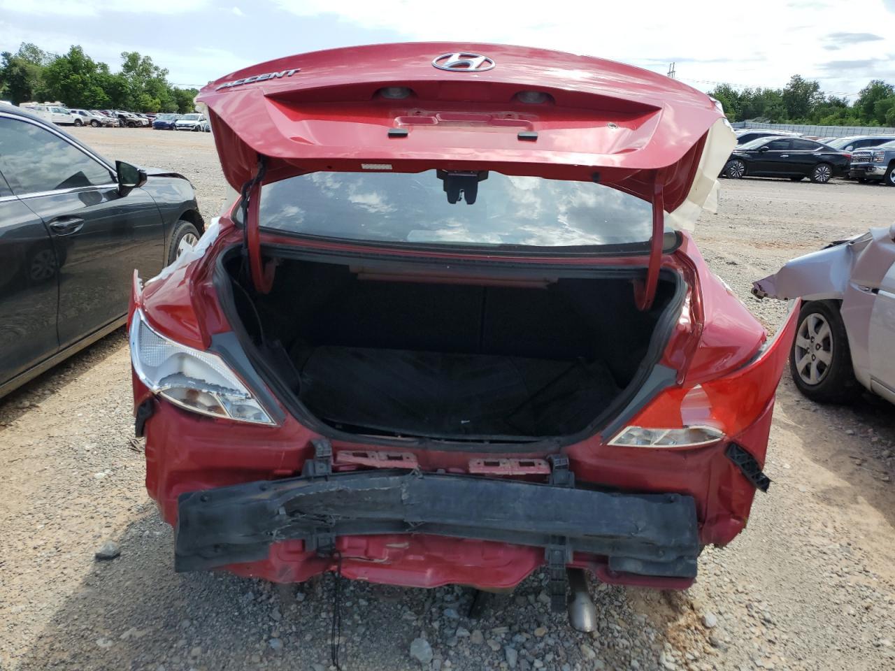 2017 Hyundai Accent Se - Фото 6