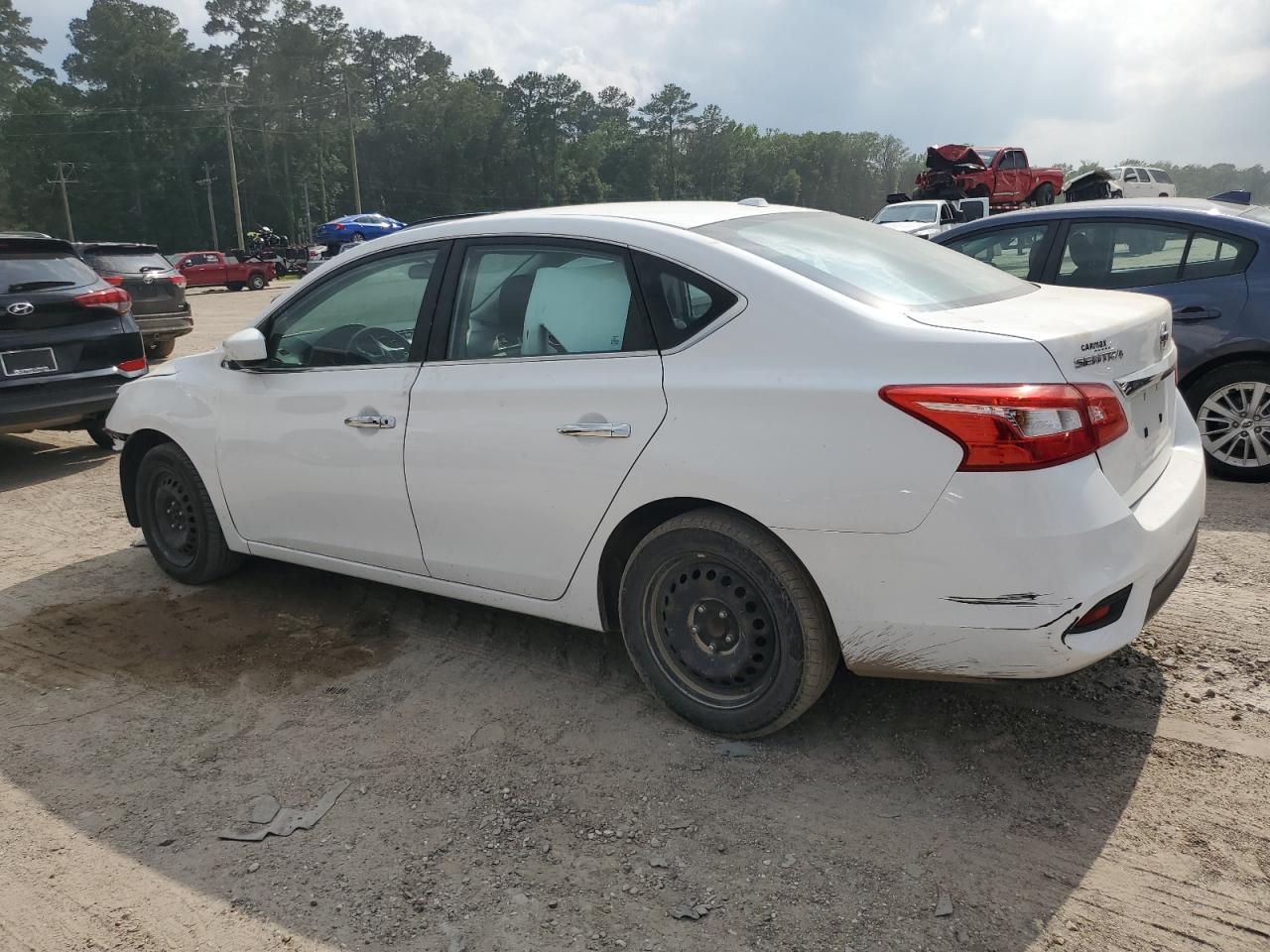 2016 Nissan Sentra S - Image 2