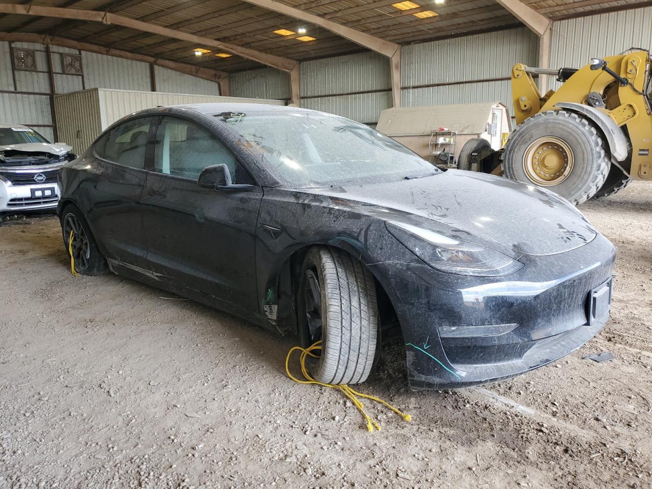 2021 Tesla Model 3 - Фото 4