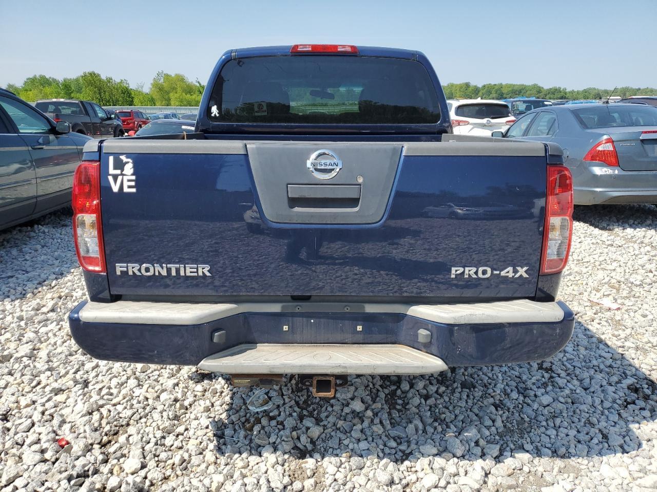 2010 Nissan Frontier Crew Cab Se - Image 6