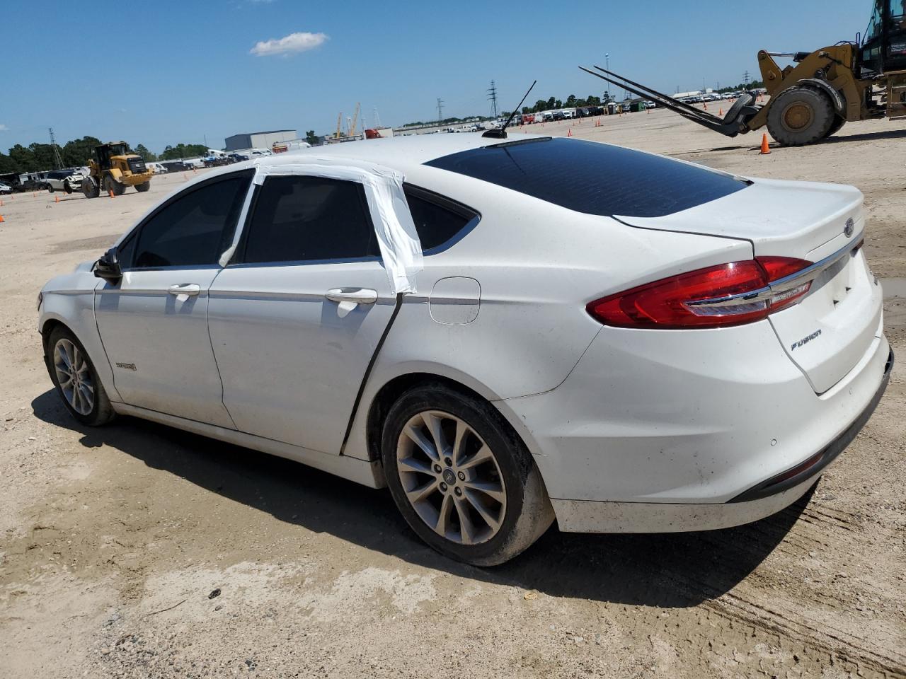 2017 Ford Fusion Se Hybrid - Фото 2