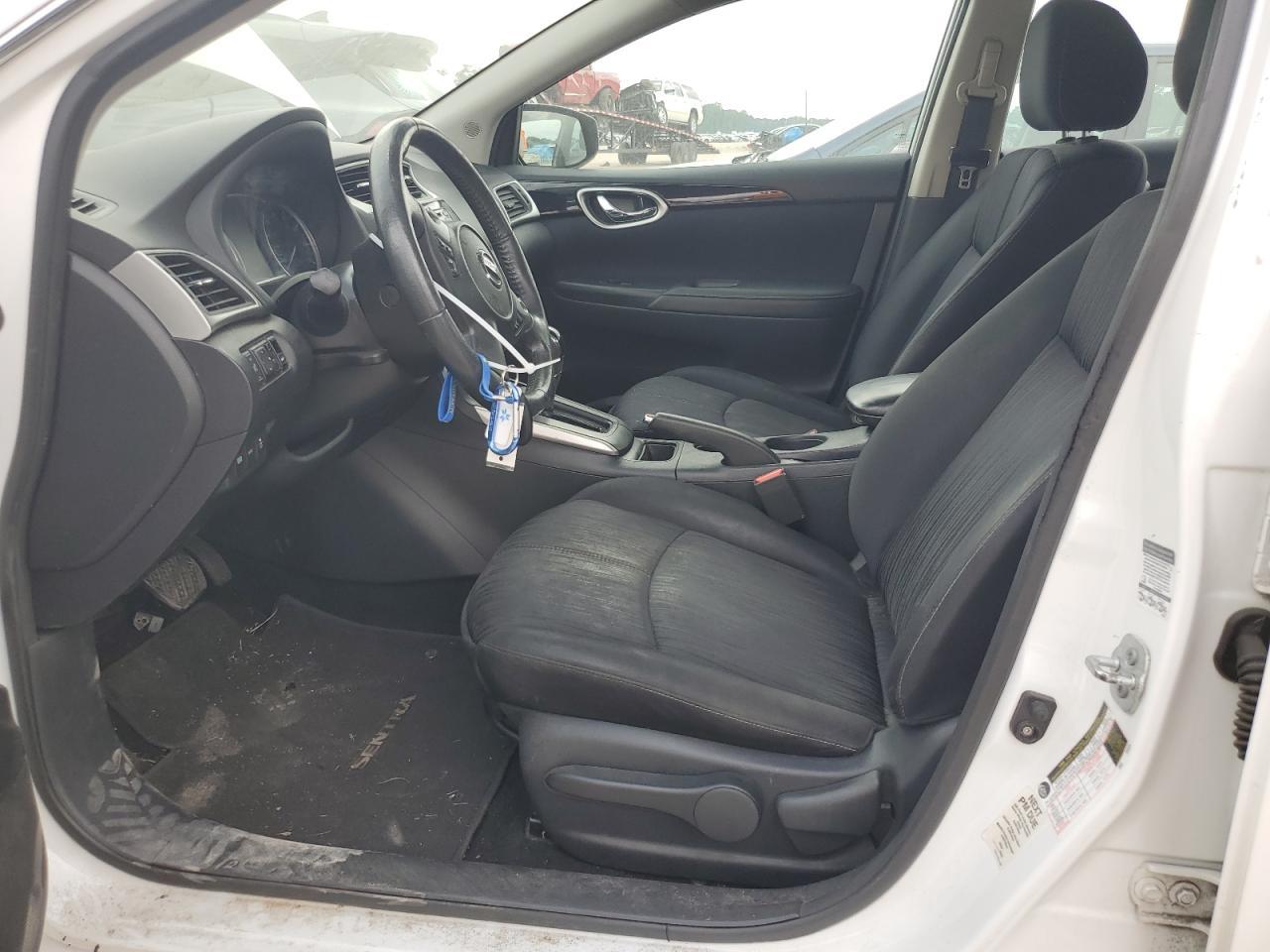 2016 Nissan Sentra S - Image 7