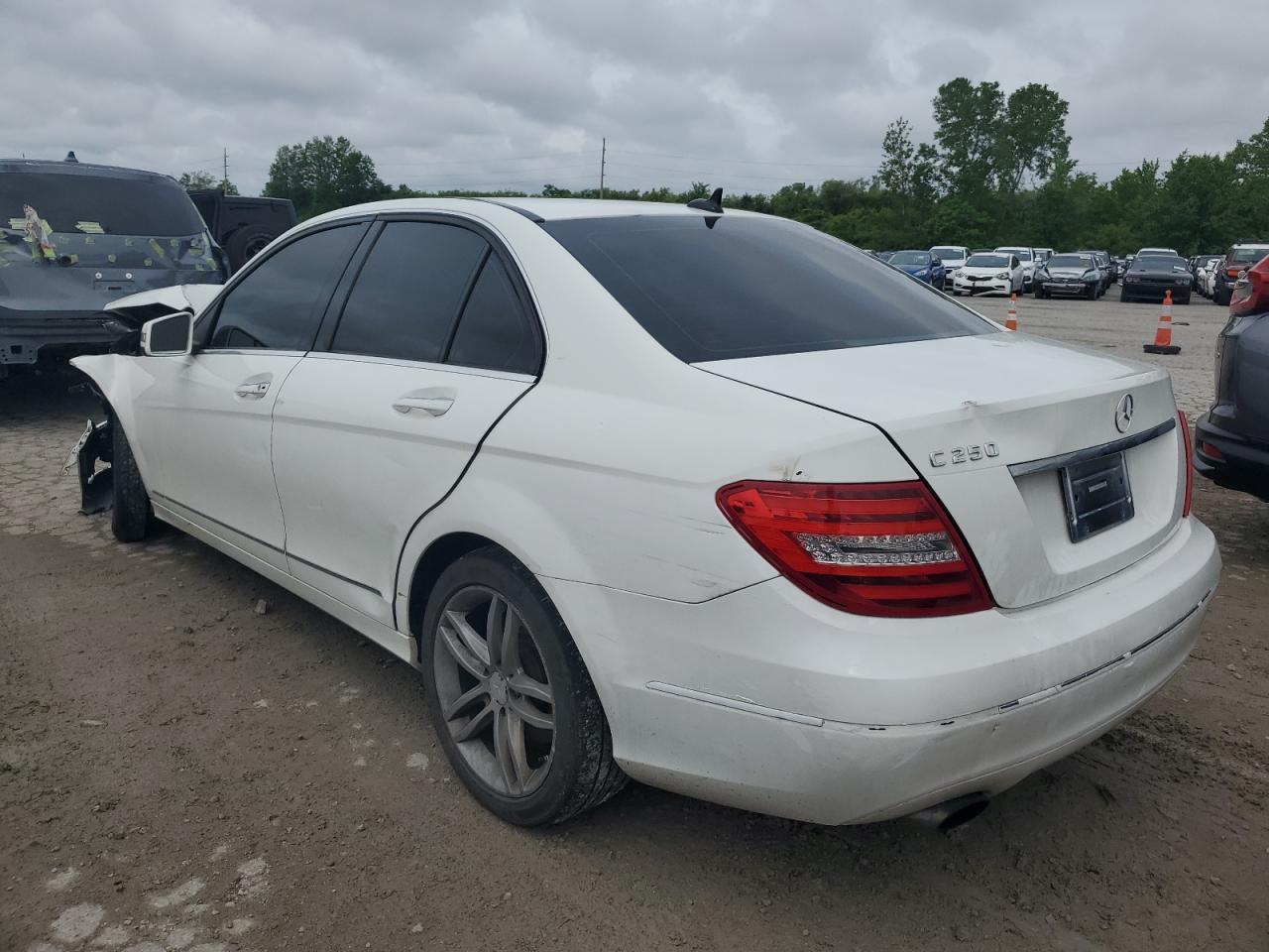 2013 Mercedes-Benz C 250 - Фото 2