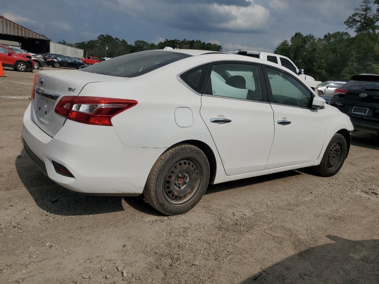2016 Nissan Sentra S - Image 3