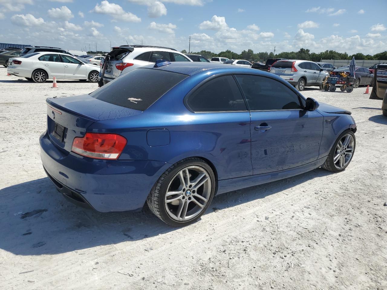 2010 BMW 135 I - Фото 3