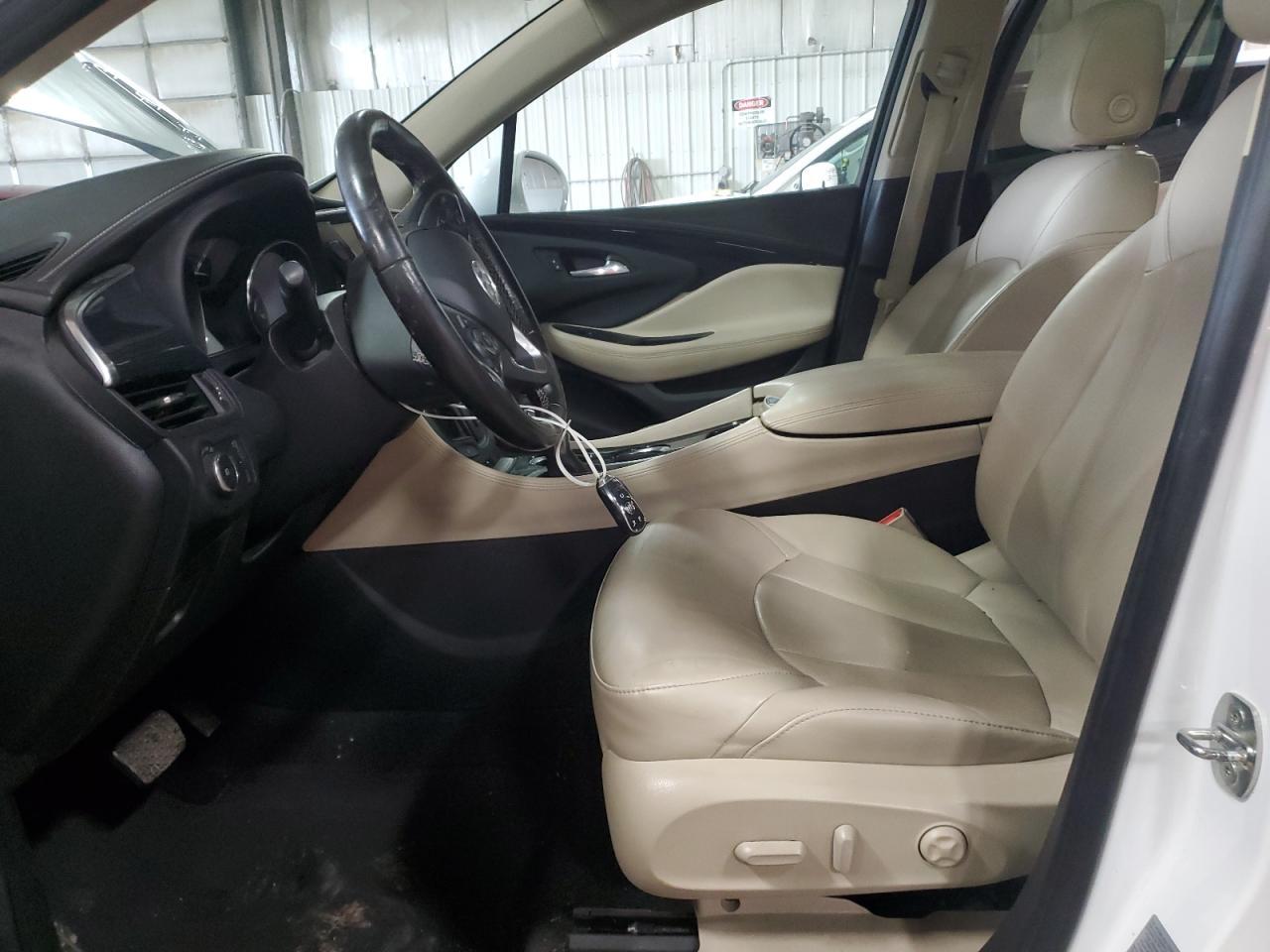 2018 Buick Envision Essence - Image 7