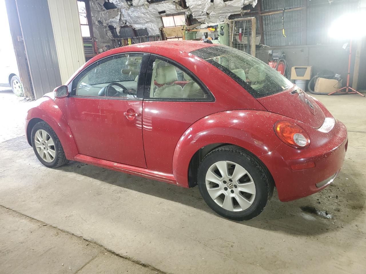 2008 Volkswagen New Beetle S - Фото 2