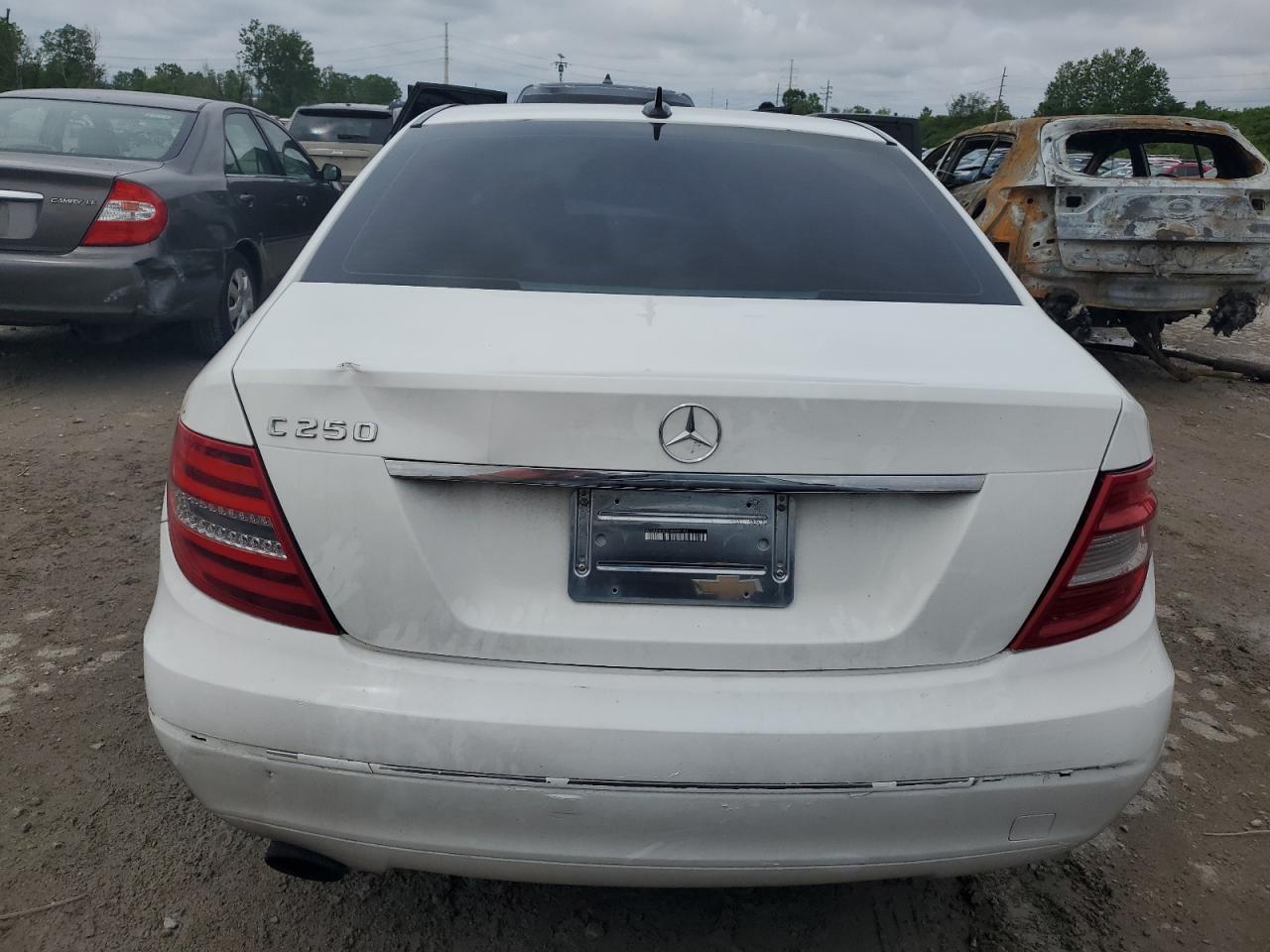 2013 Mercedes-Benz C 250 - Фото 6