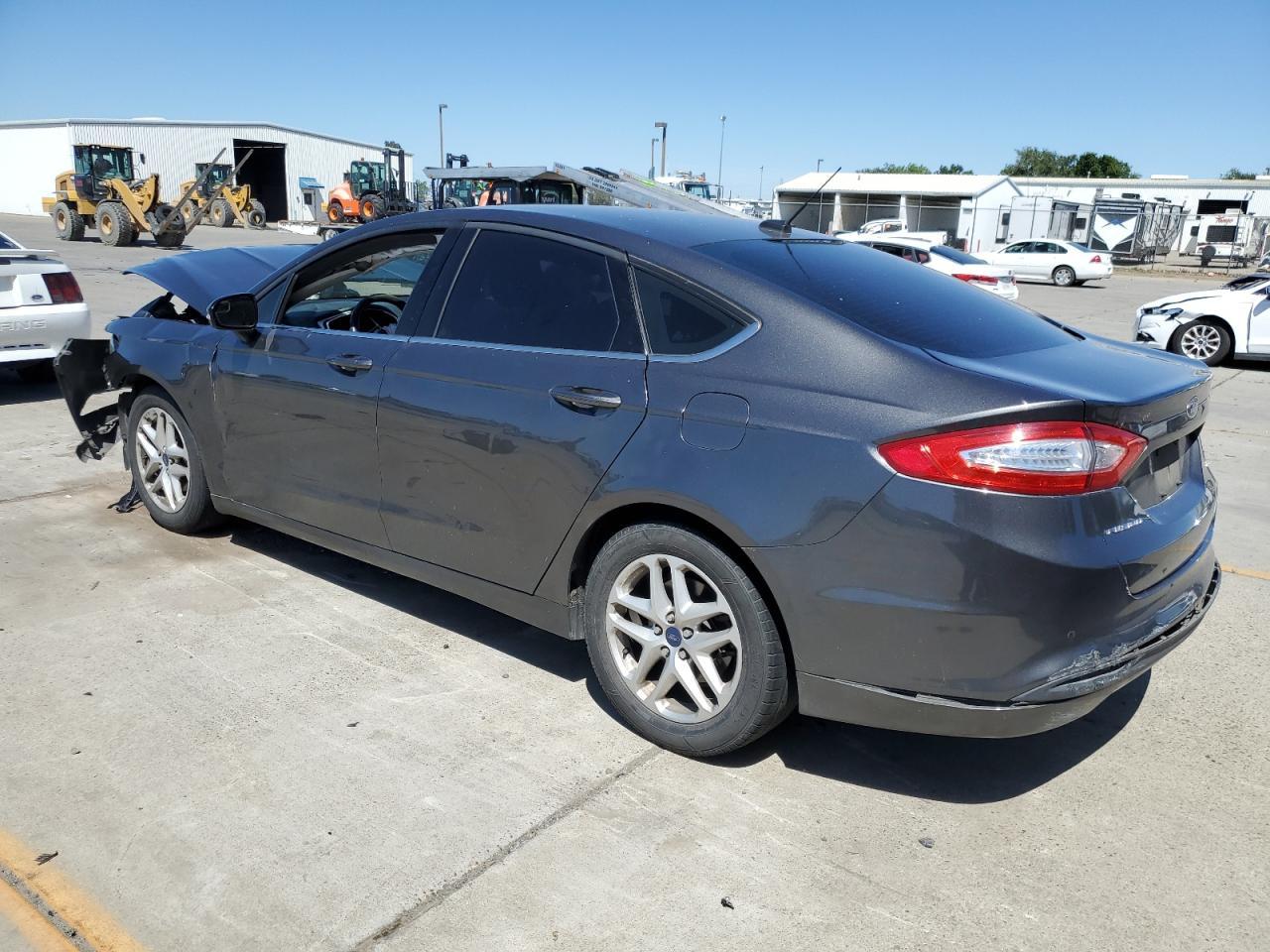 2016 Ford Fusion Se - Фото 2