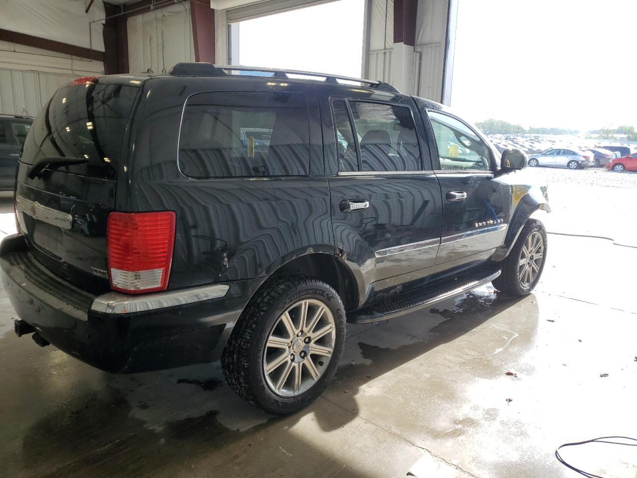 2008 Chrysler Aspen Limited - Фото 3