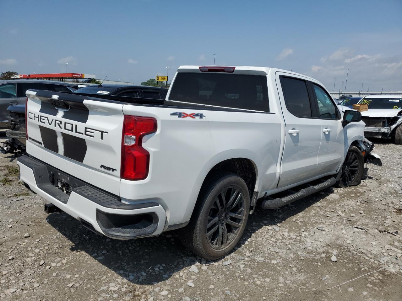 2023 Chevrolet Silverado K1500 Rst - Image 3