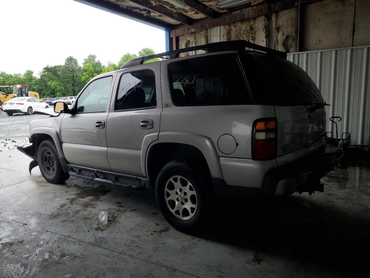 2004 Chevrolet Tahoe K1500 - Image 2