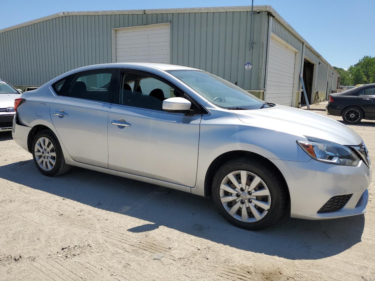 2018 Nissan Sentra S - Image 4