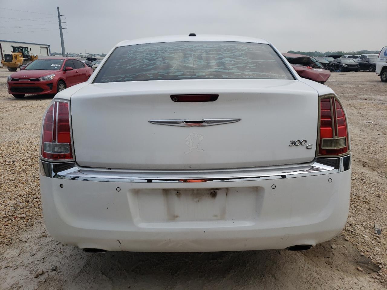 2011 Chrysler 300C - Фото 6