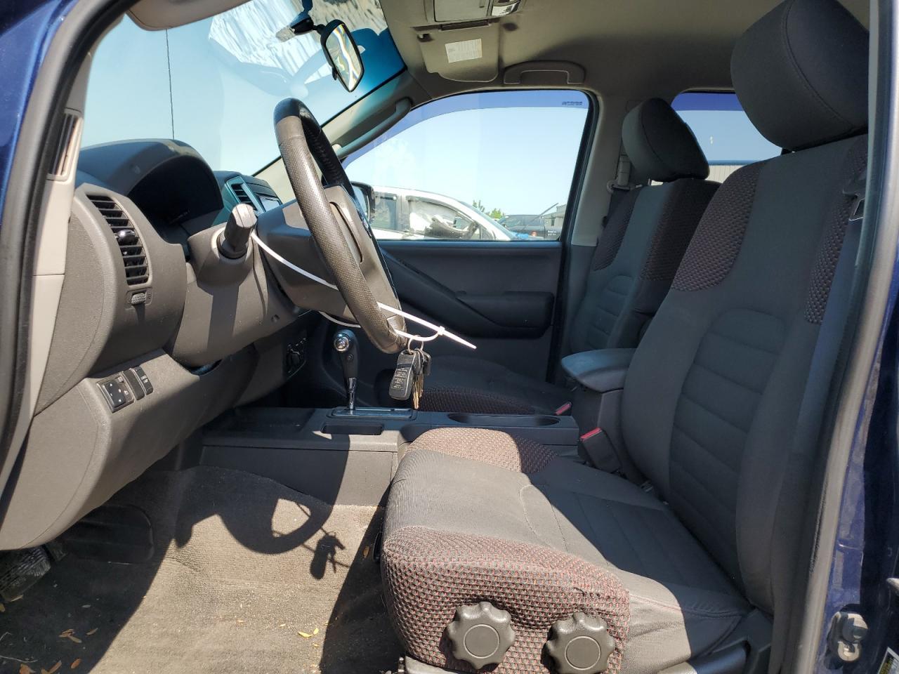 2010 Nissan Frontier Crew Cab Se - Image 7