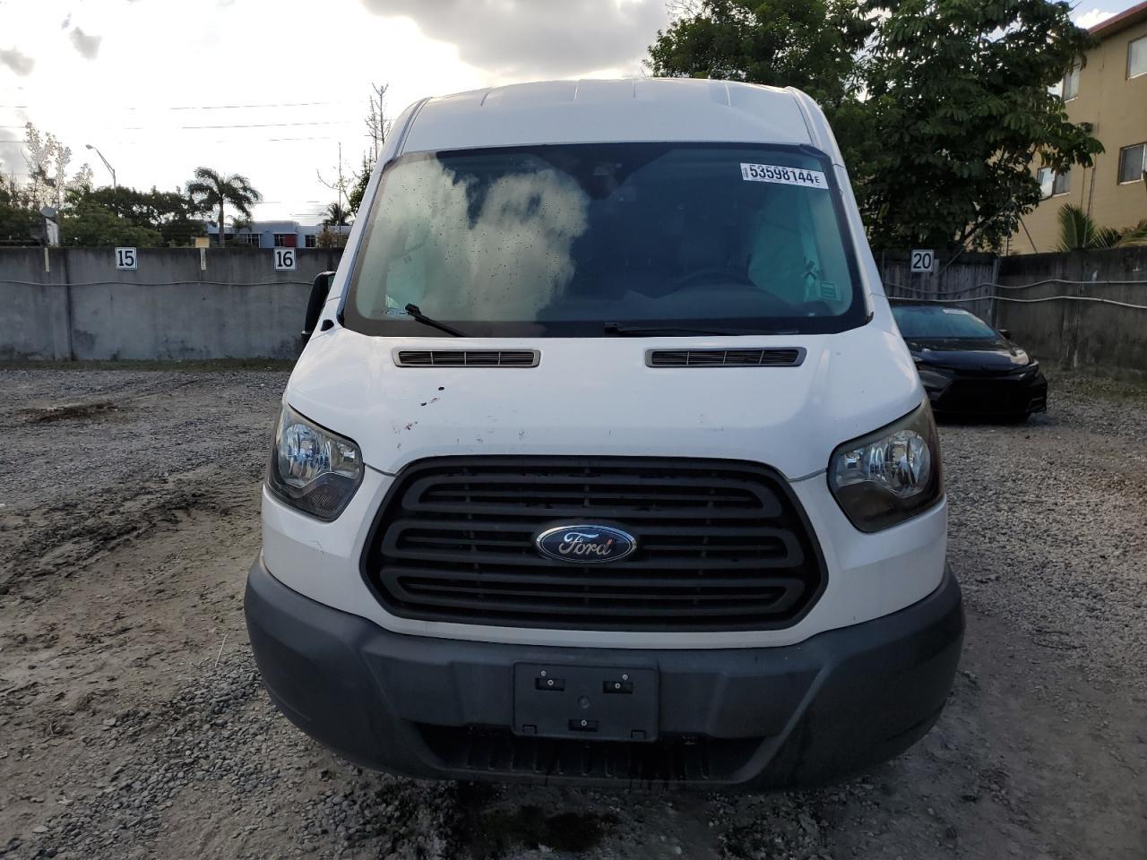 2017 Ford Transit T-150 - Image 5