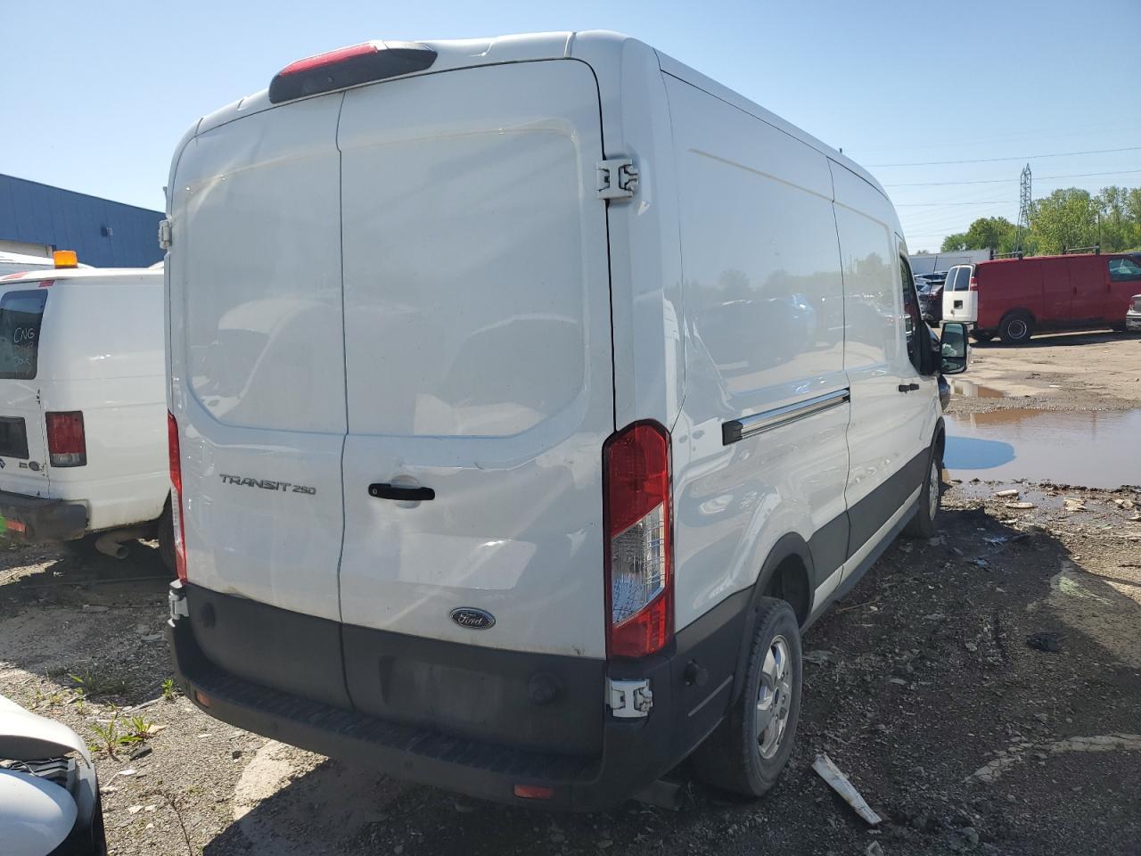 2020 Ford Transit T-250 - Image 3