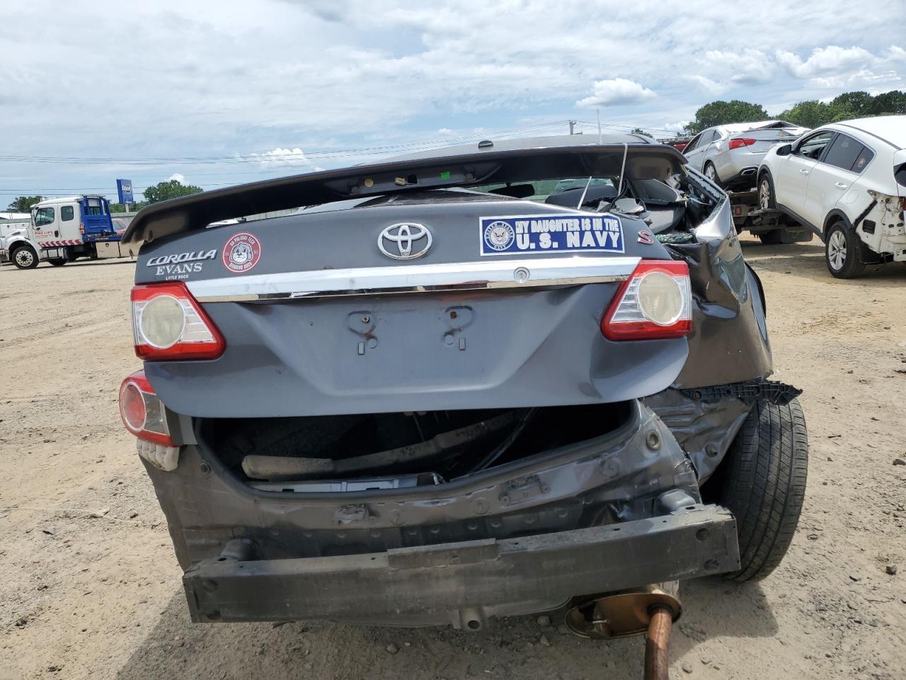 2012 Toyota Corolla S - Image 6