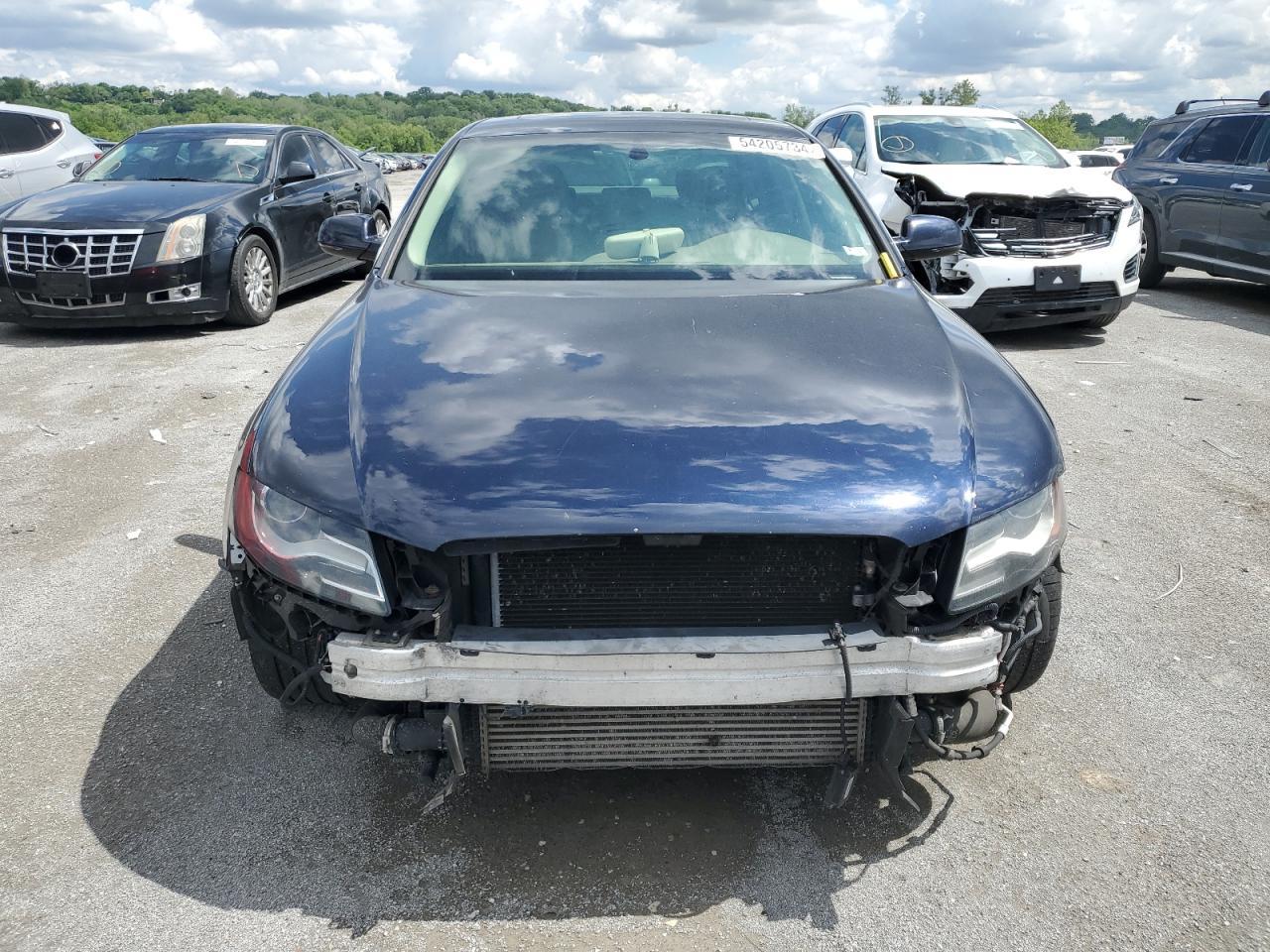 2010 Audi A4 Premium Plus - Фото 5