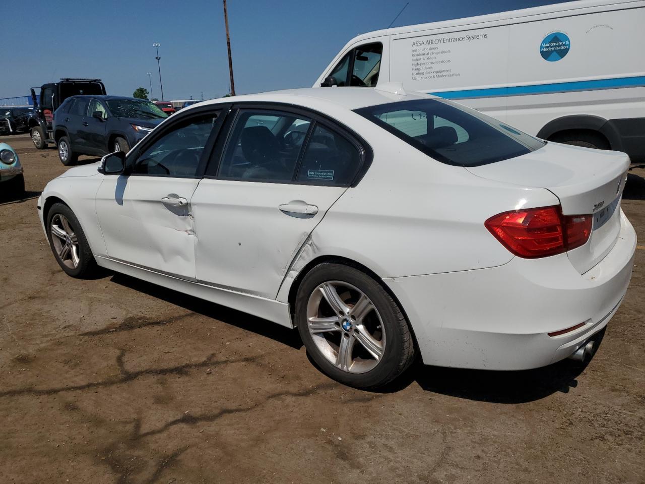 2015 BMW 328 Xi Sulev - Фото 2