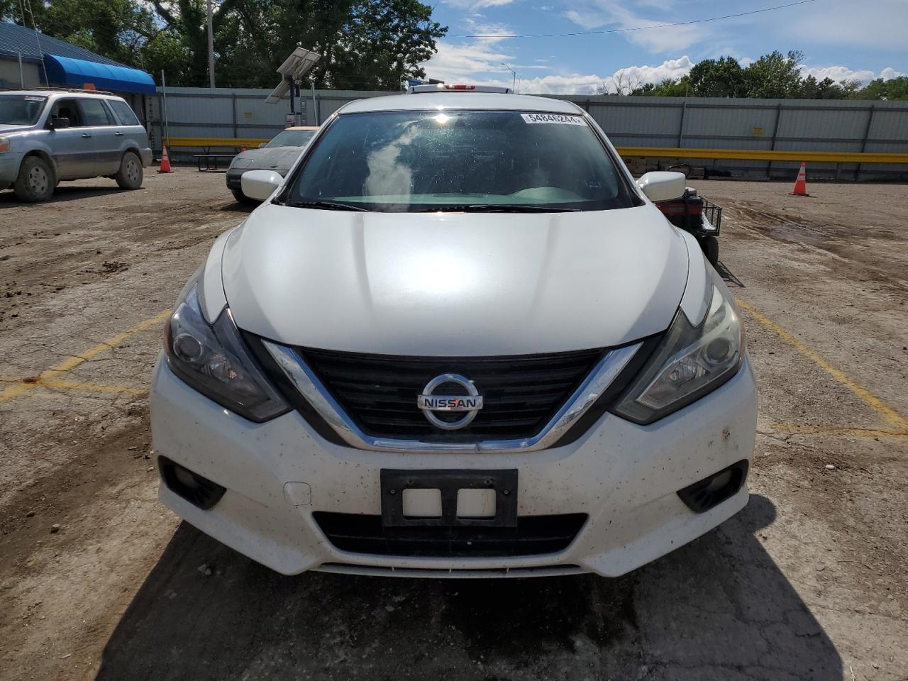 2017 Nissan Altima 2.5 - Фото 5