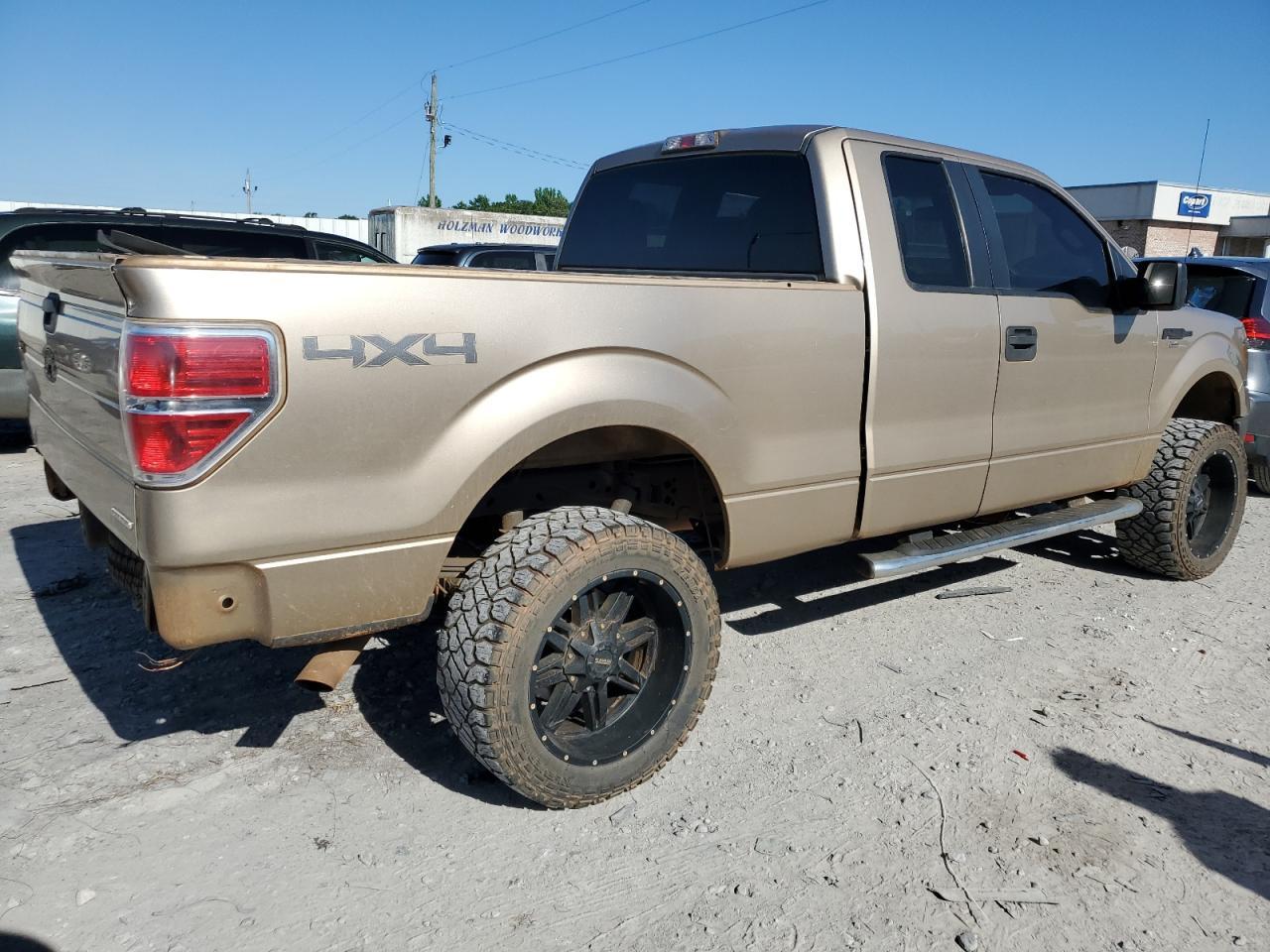 2014 Ford F150 Super Cab - Фото 3
