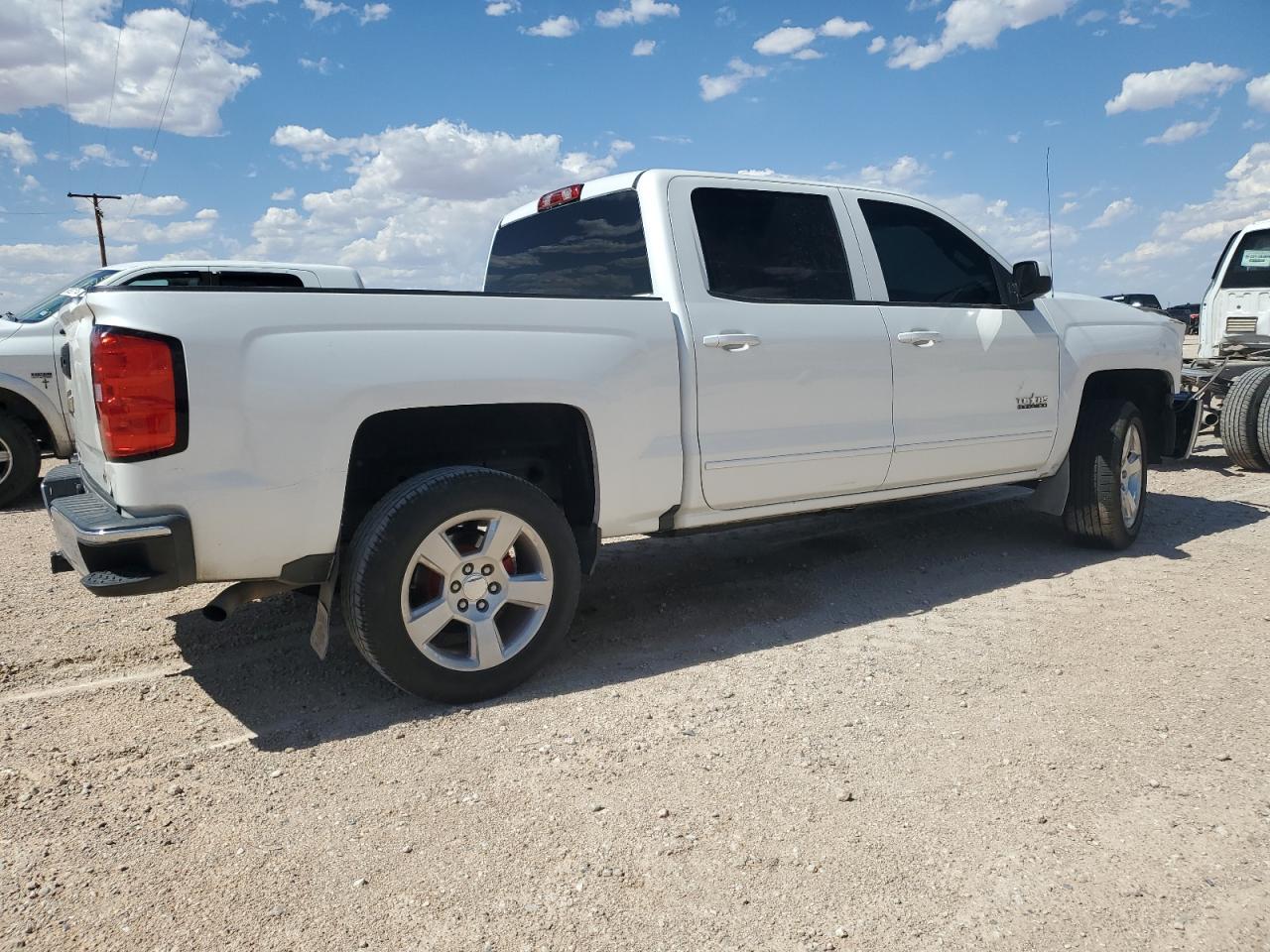 2017 Chevrolet Silverado C1500 Lt - Фото 3