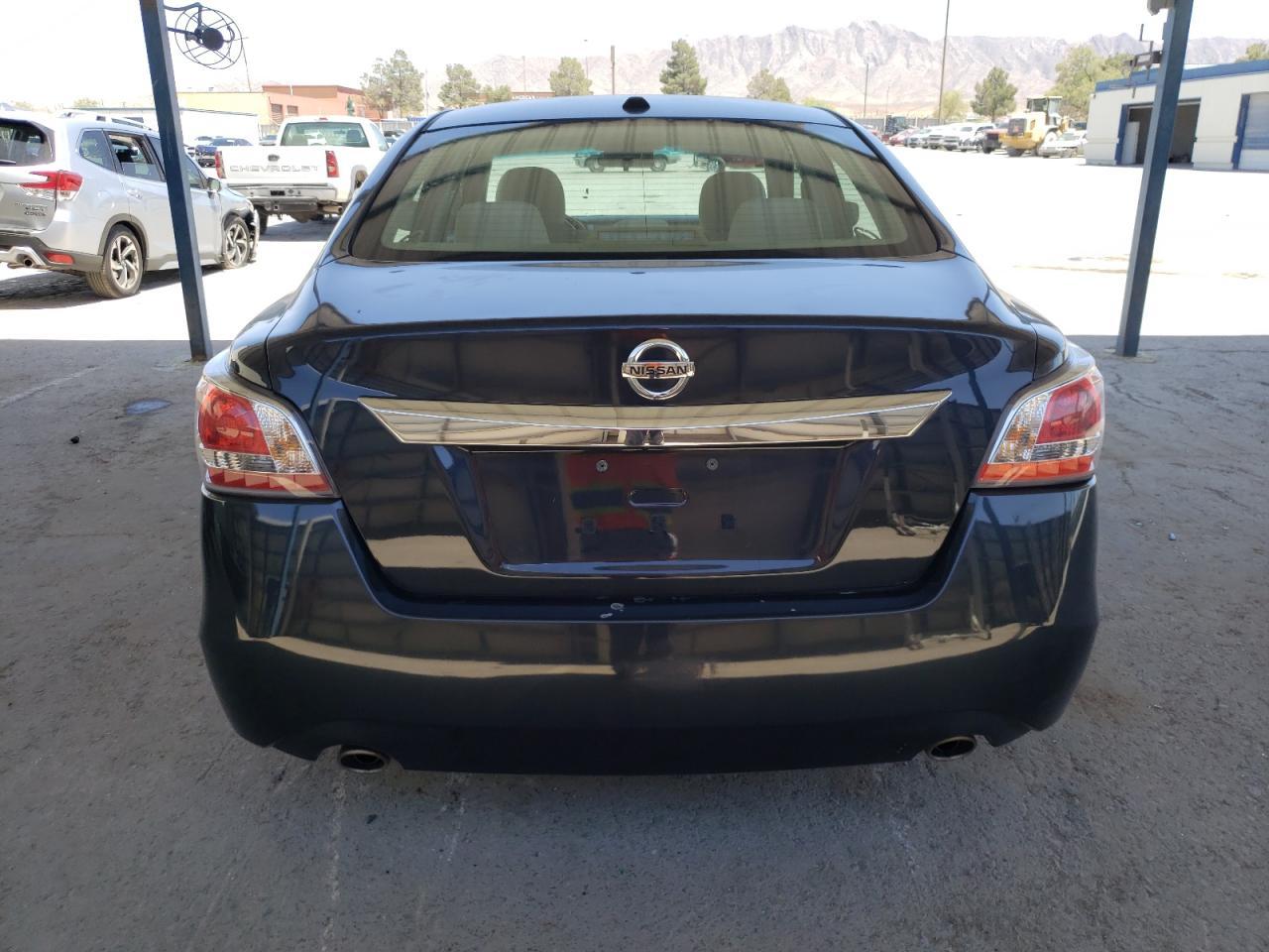2015 Nissan Altima 2.5 - Фото 6