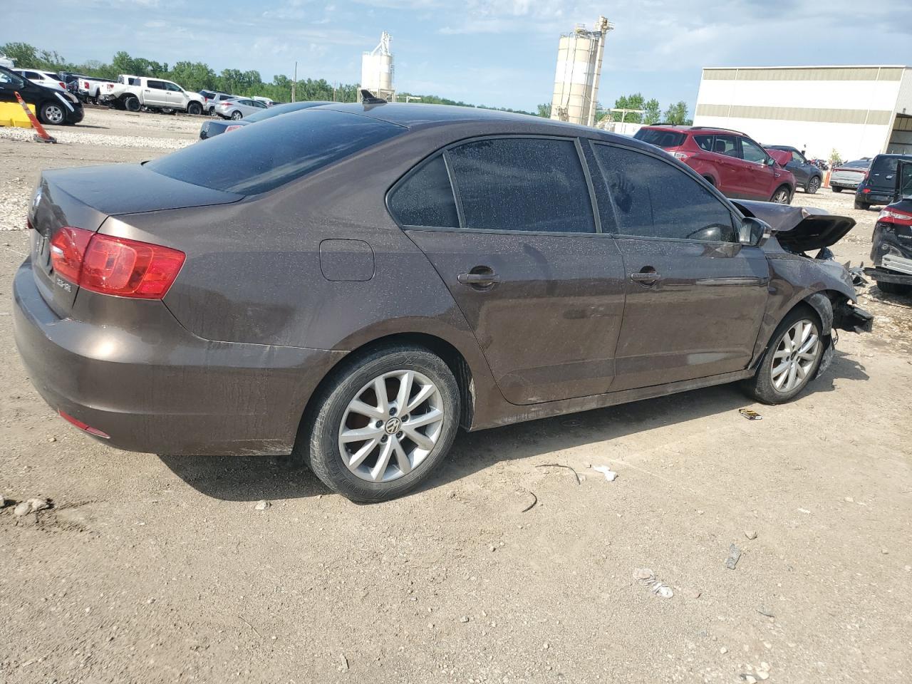 2011 Volkswagen Jetta Se - Фото 3