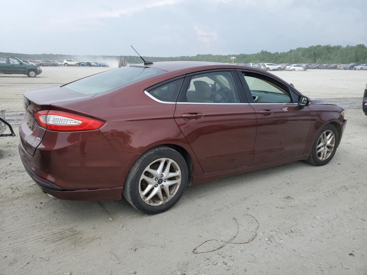 2015 Ford Fusion Se - Фото 3