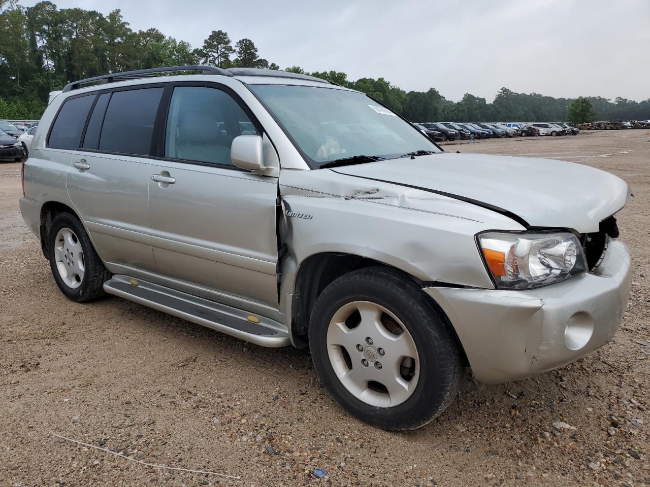 2004 Toyota Highlander Base - Фото 4