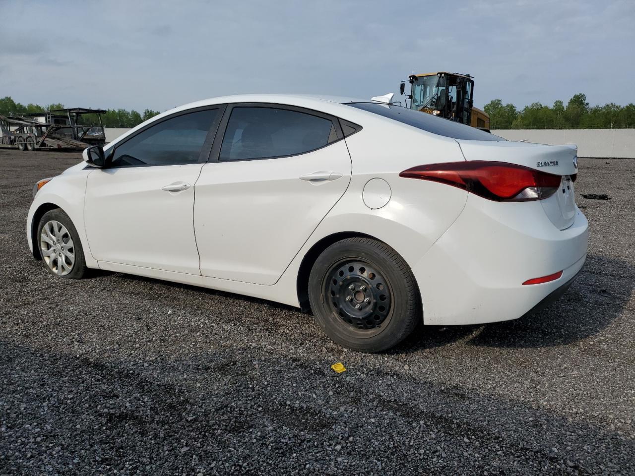 2016 Hyundai Elantra Se - Image 2