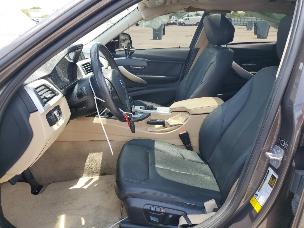 2015 BMW 320 I - Image 7